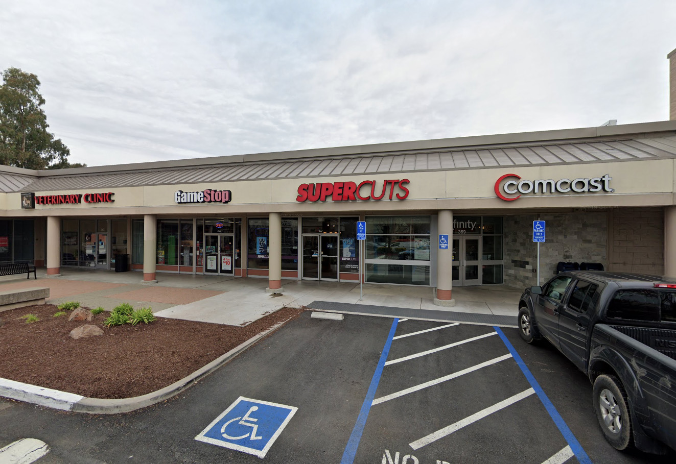 Armed Robber Pepper Sprays Supercuts Employees Sfbay Armed Robber Pepper Sprays Supercuts Employees Sfbay