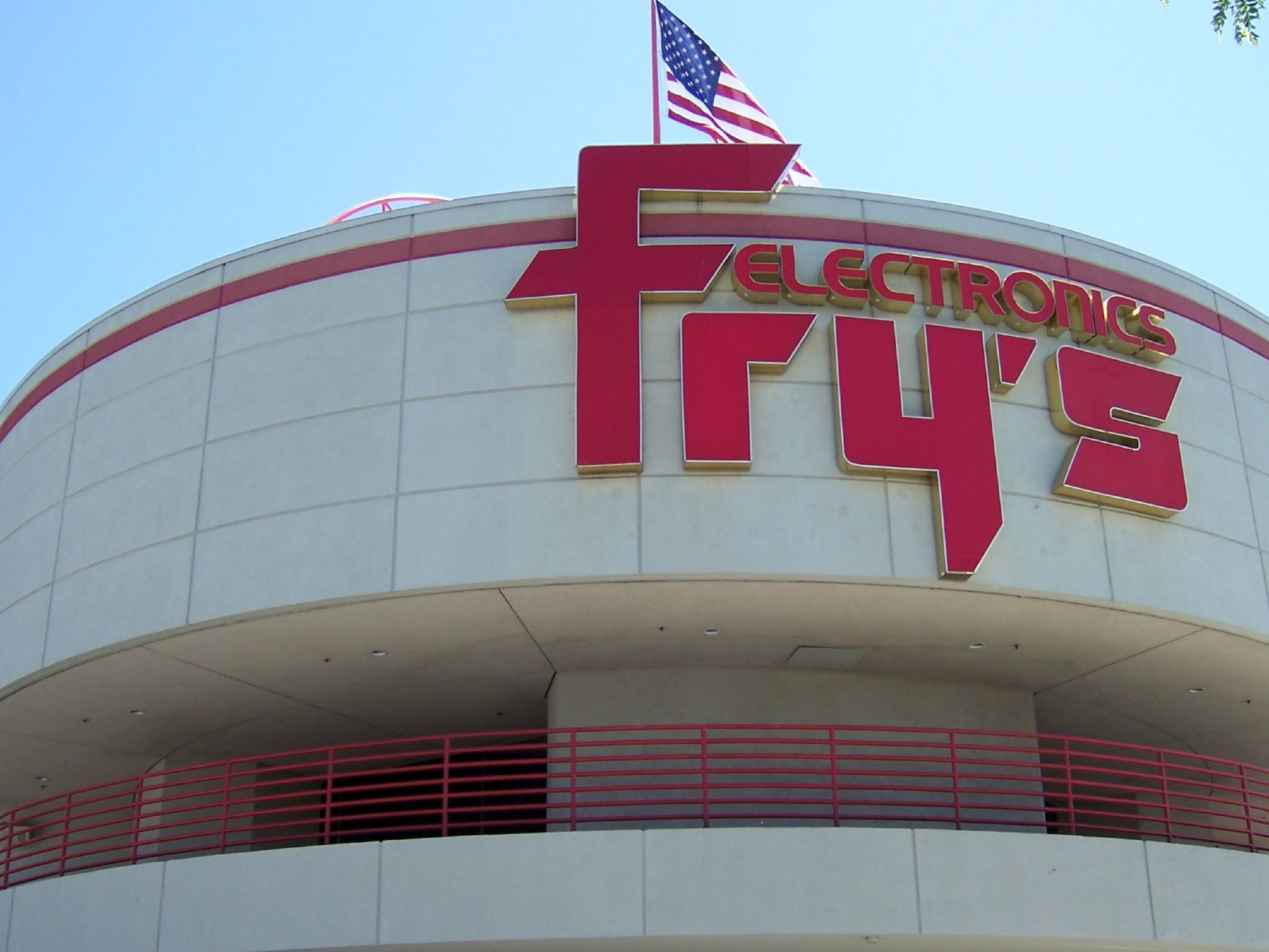 Fry’s Electronics starts process of closing down stores nationwide SFBay